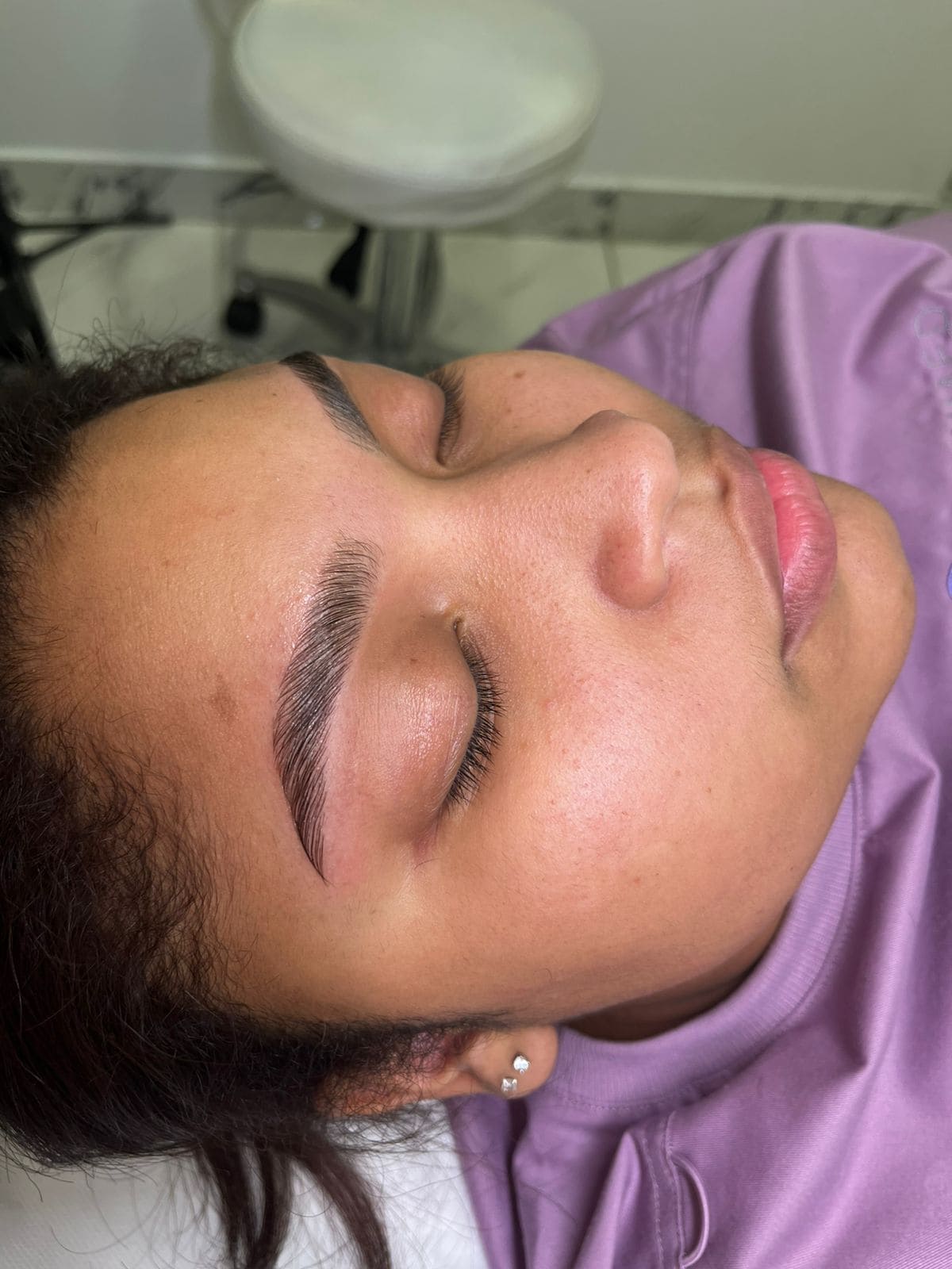 Depilación de Cejas con Hilo KEG Lashes & Brows - imagen 2